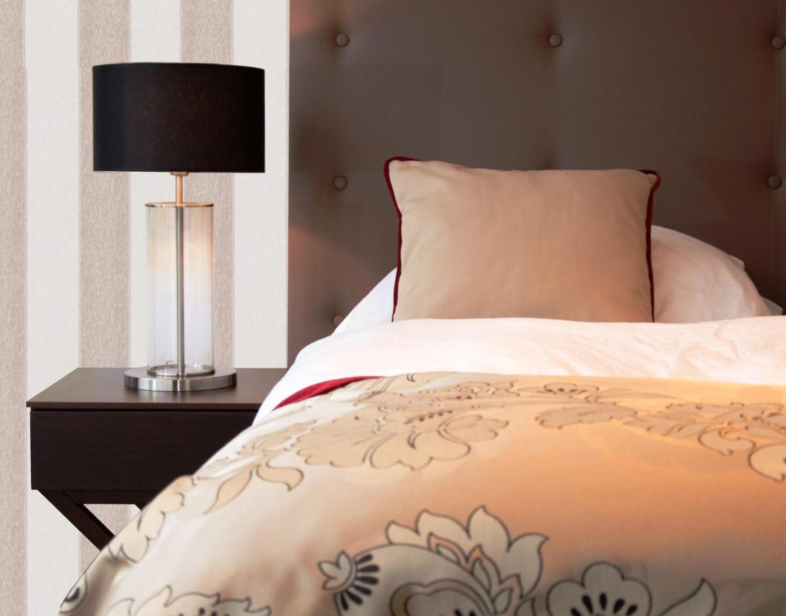 Romantik Hotel Burgkeller Residenz Kerstinghaus Майсен Екстериор снимка