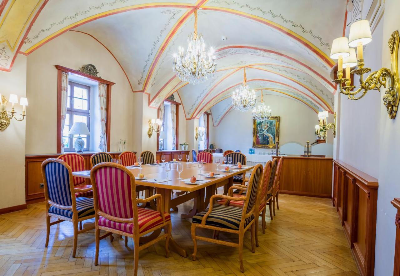 Romantik Hotel Burgkeller Residenz Kerstinghaus Майсен Екстериор снимка