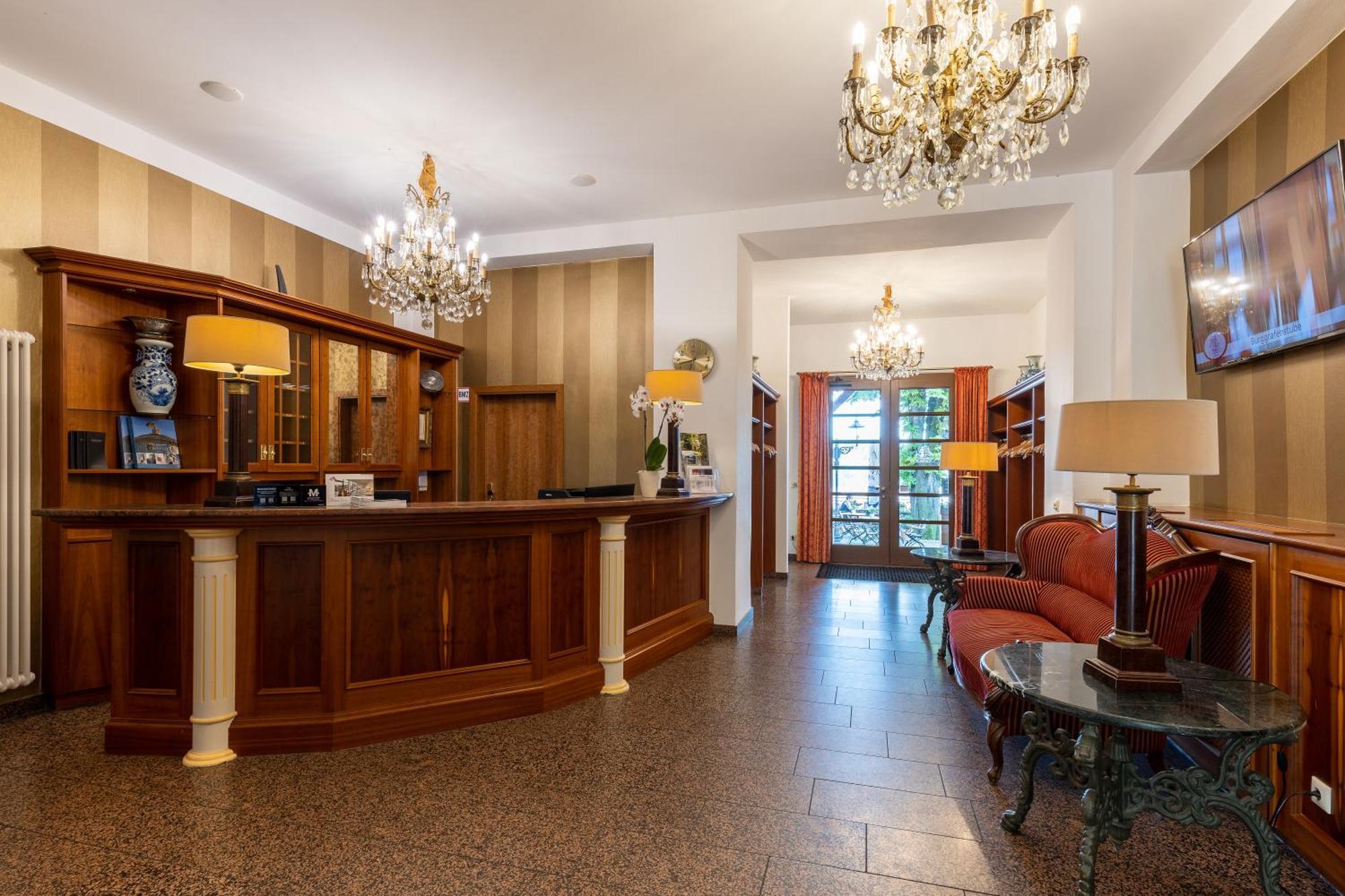 Romantik Hotel Burgkeller Residenz Kerstinghaus Майсен Екстериор снимка